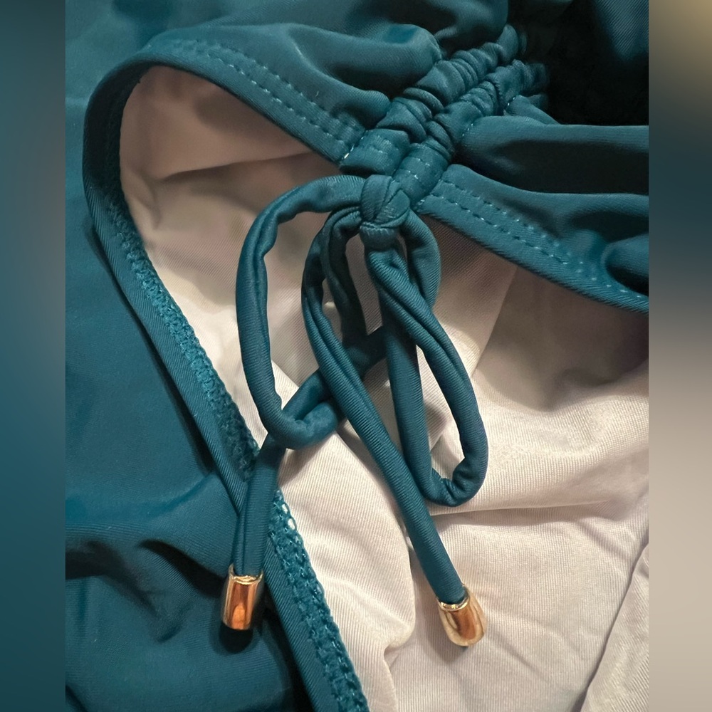 NWT Crisscross Bikini Set with Gold Accent Adjustable straps Tie back Party sexy - Picture 6 of 15